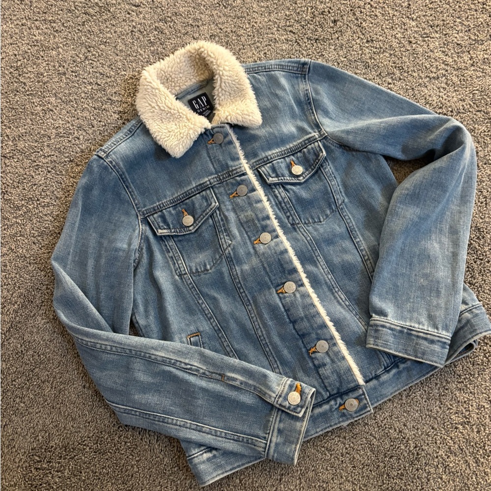 GAP Light Blue Denim Jacket with Cream Sherpa Detail